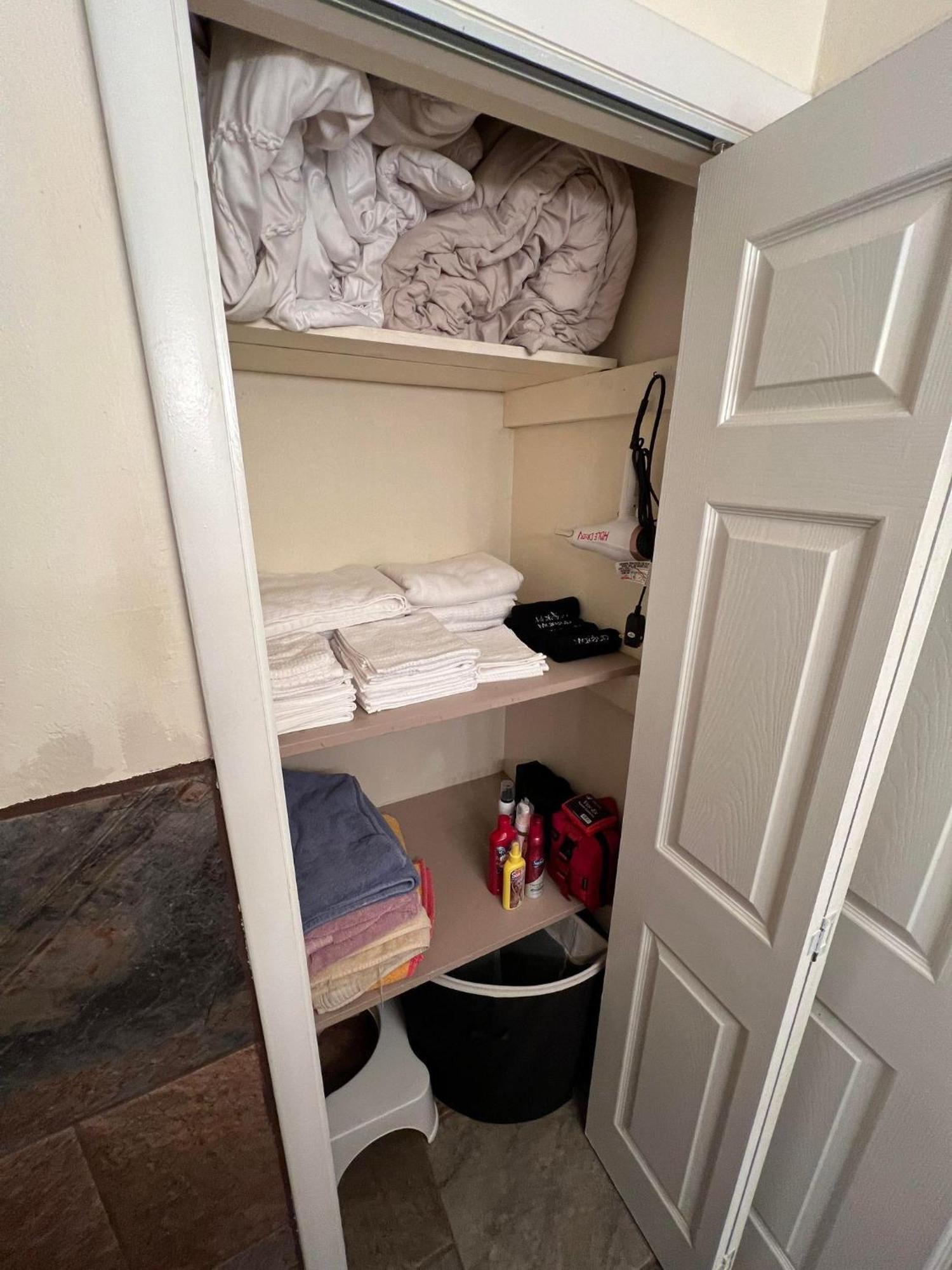 Hole In The Wall Getaway - Usa Mexico Border Bed And Breakfast Columbus Esterno foto